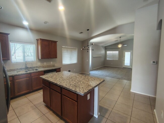 Building Photo - 8990 W Cloudwood Dr