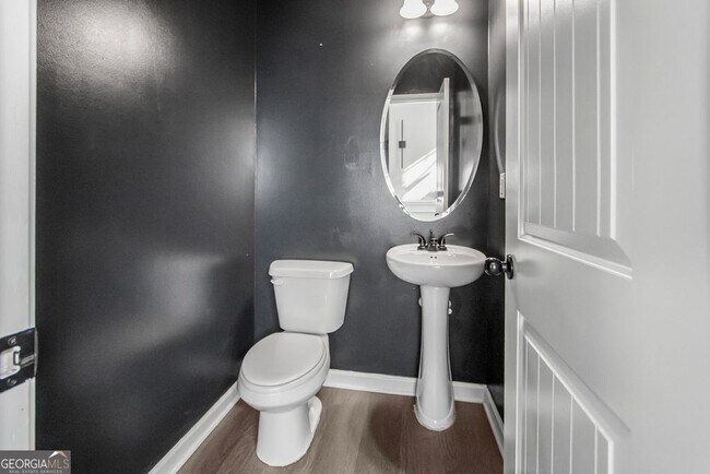 Building Photo - 130 Enon Mill Ln