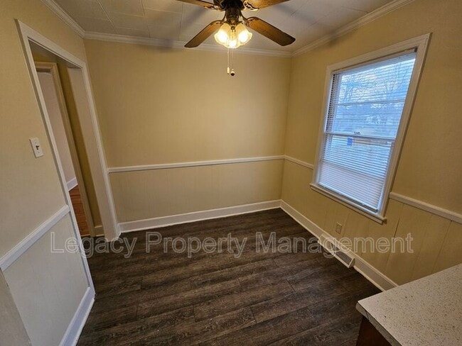 Building Photo - 102 Allen Ruffin Ave