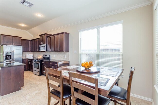 Building Photo - 3707 Cactus Field Ln