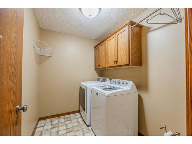 Building Photo - 926 Ramsey St