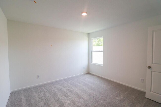 Building Photo - 31371 Black Cherry St