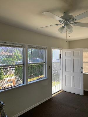 Living room - 3107 E 65th St