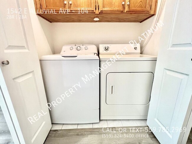 Building Photo - $1,950 Alluvial & Cedar Ave, 2 Bedroom Con...