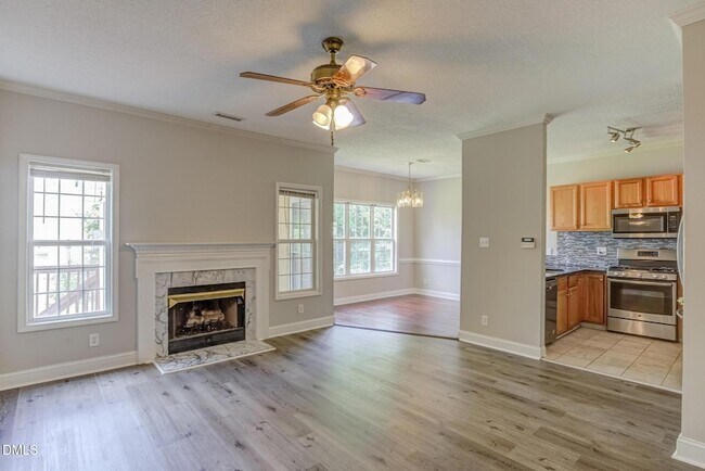 Building Photo - 4636 Vendue Range Dr