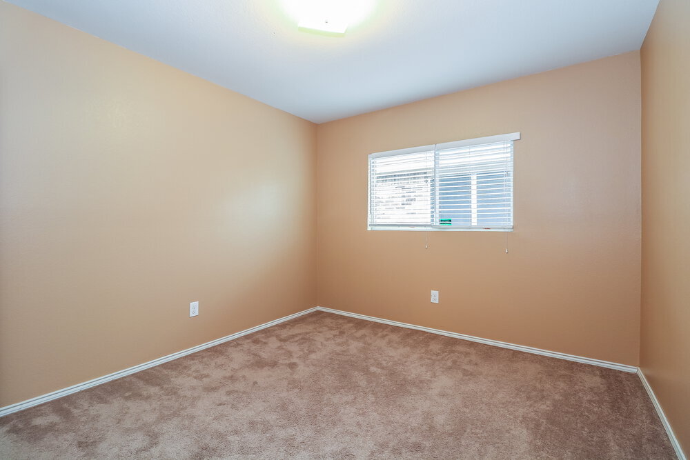Building Photo - 10001 Chrysalis Dr