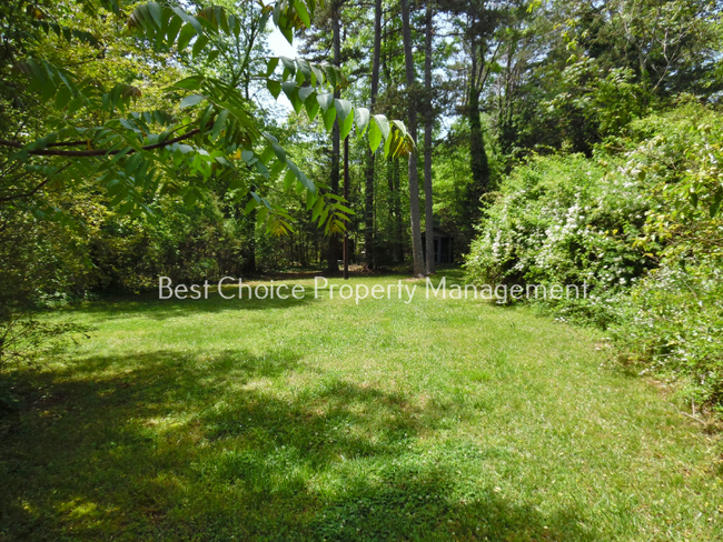 Building Photo - 3931 Locust Hill Rd