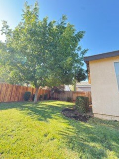 Building Photo - 9391 Bennoel Way
