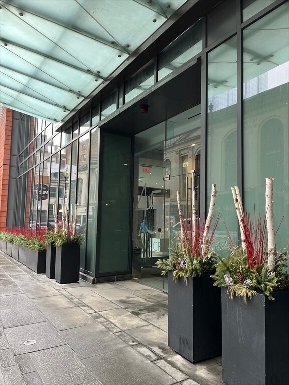 Building Photo - 42 Province St