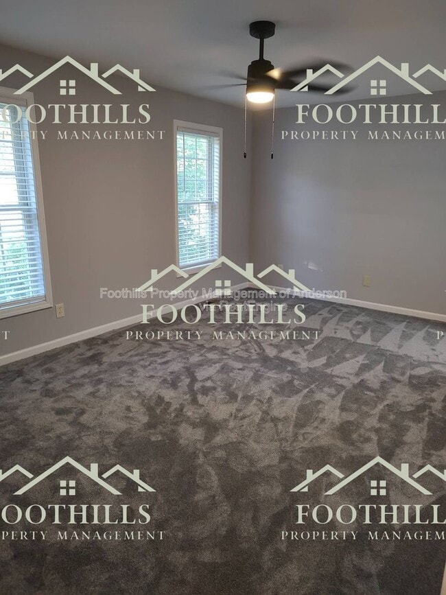 Building Photo - 3514 Hopewell Rd