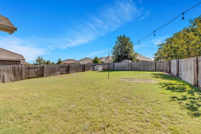 Building Photo - 120 Lily Turf Cove