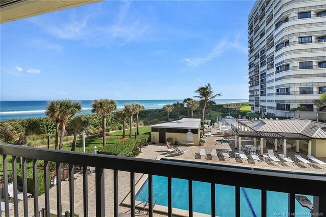 Building Photo - 9500 S Ocean Dr