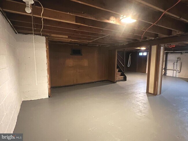 Building Photo - 311 Folsom Ave