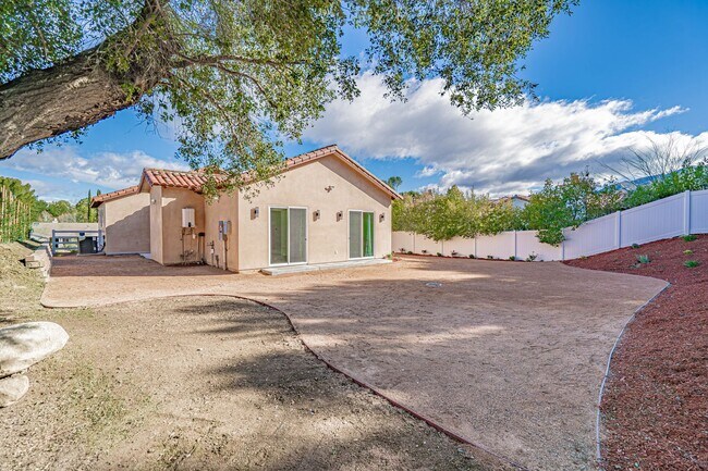 Building Photo - Brand New Construction 3-Bedroom Home for Rent in Canyon Country