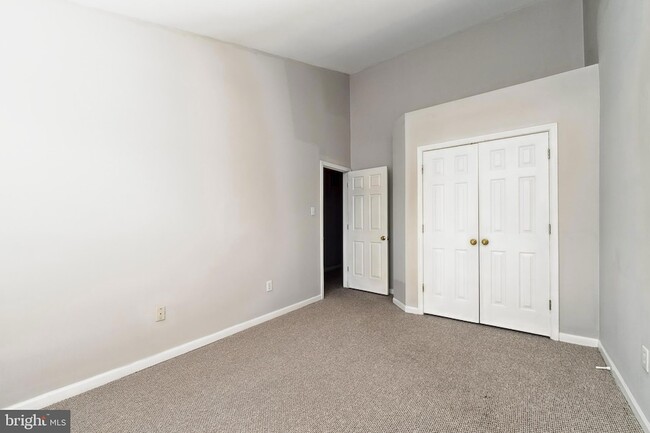 Building Photo - 9236 Owings Choice Ct