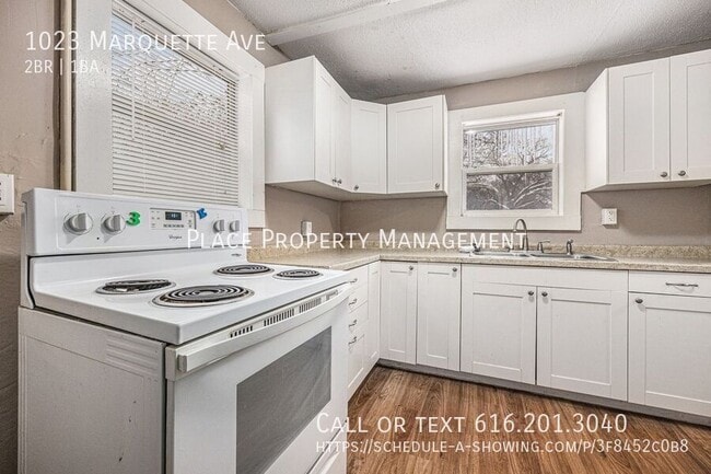 Building Photo - 1023 Marquette Ave