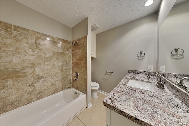 Building Photo - 3819 Honey Brook Dr