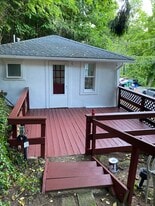 Private patio - 782 Rte 9