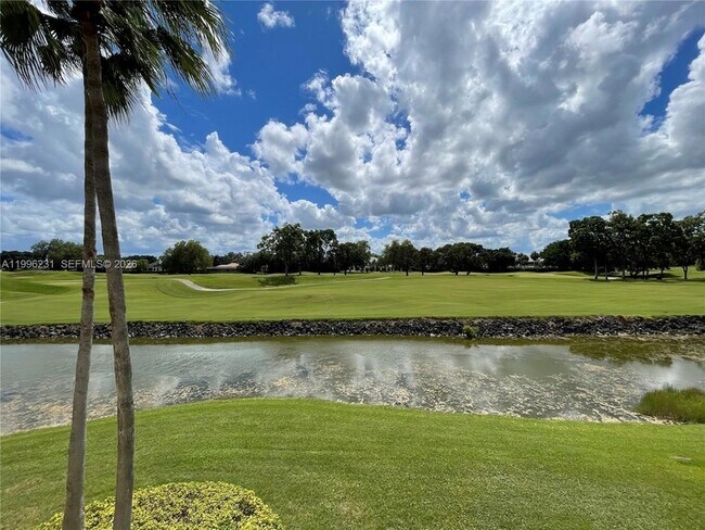 Building Photo - 11720 St Andrews Place St