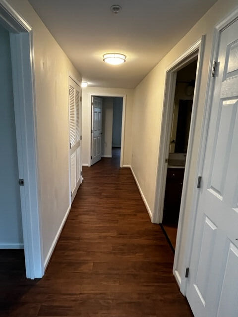 Building Photo - Sunny Buck Gardens