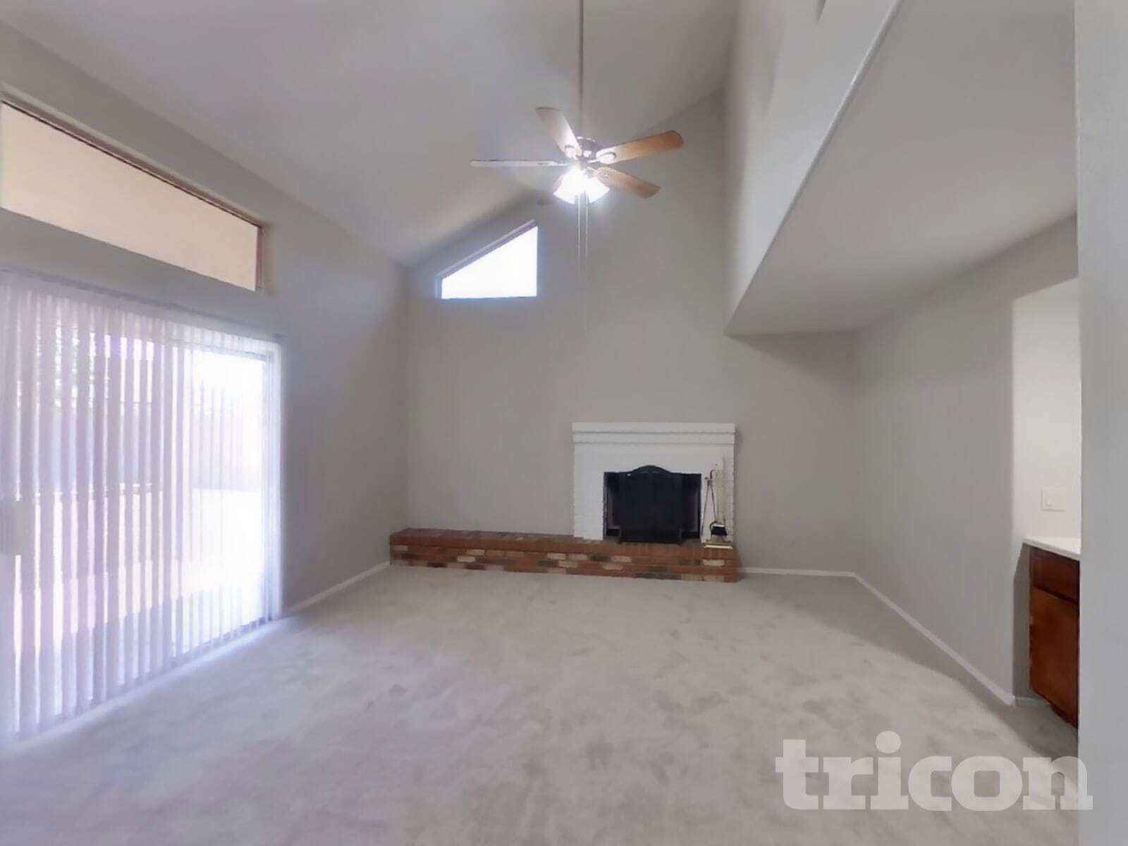 Building Photo - 8988 W Tuckey Ln