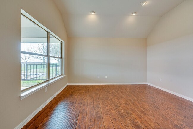 Building Photo - 9109 Perimeter Dr