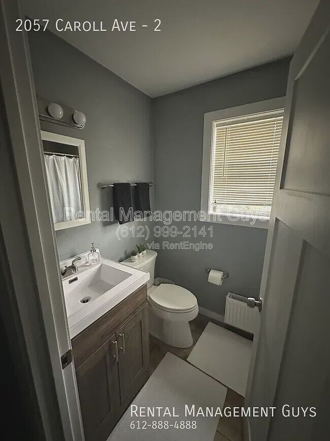 Building Photo - 2057 Carroll Ave