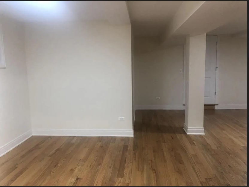 Building Photo - 2505 N Hamlin Ave
