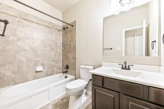 Building Photo - 209 Rawhide Way