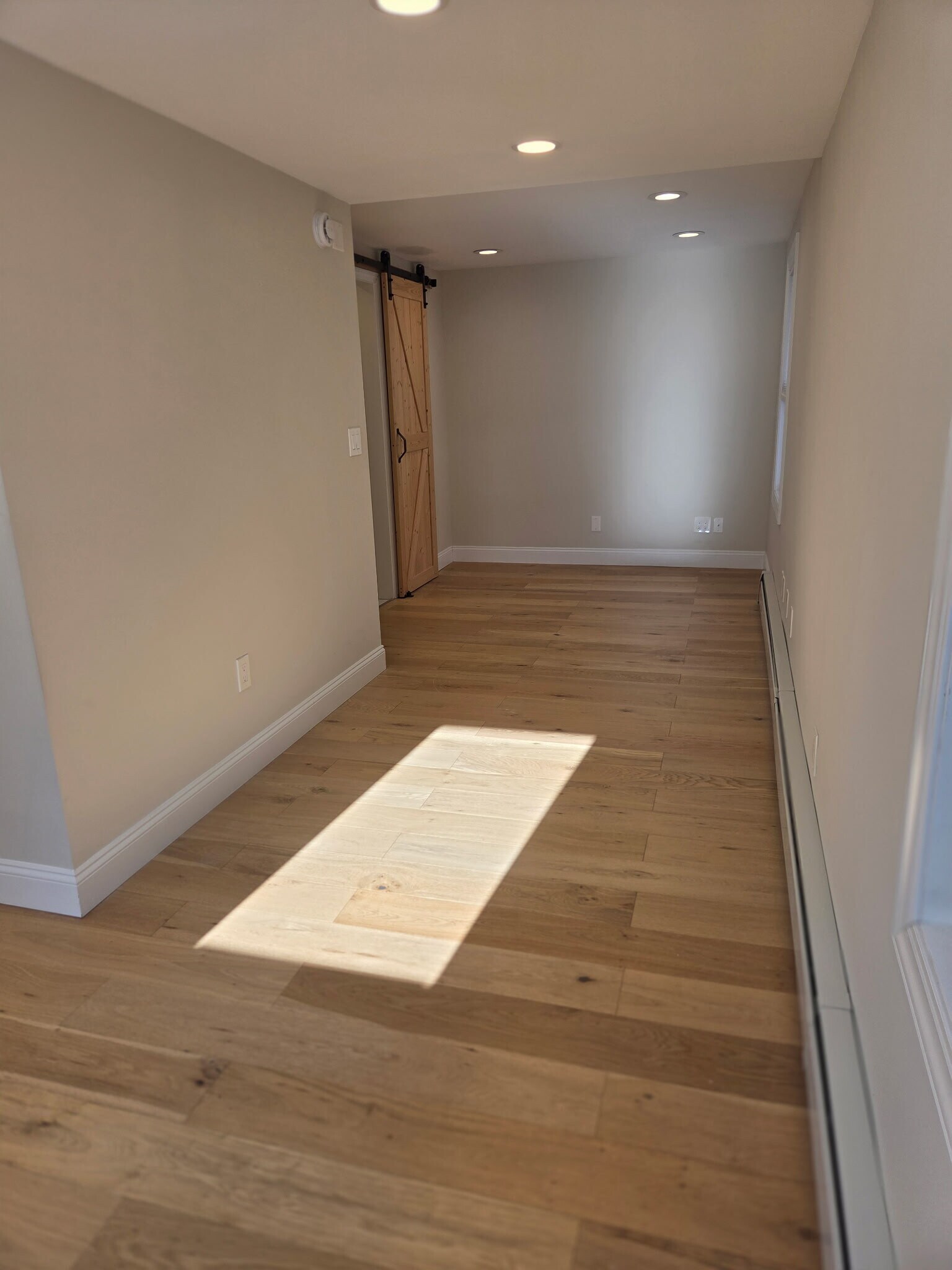 Building Photo - 56 Ellington Ave