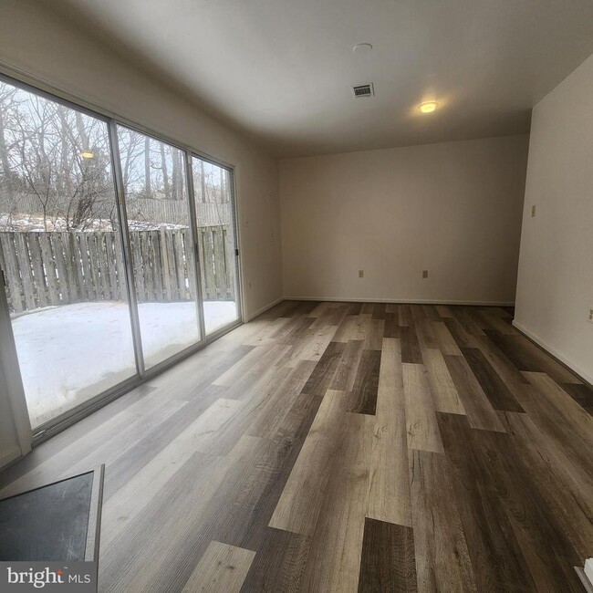 Building Photo - 7261 St Lucia Ct