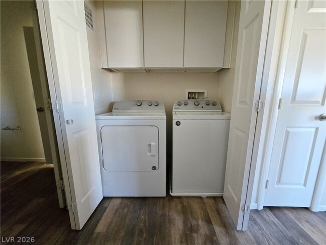 Building Photo - 9303 Gilcrease Ave