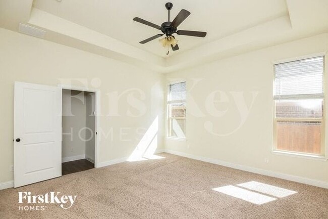 Building Photo - 15229 Holly Bay Ct