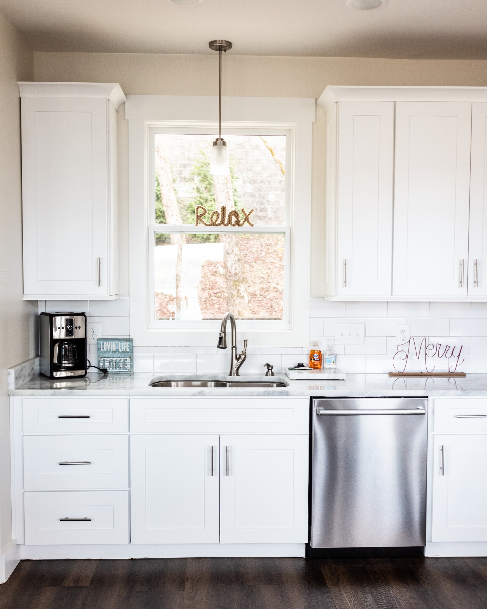 Building Photo - 210 Gail Dr