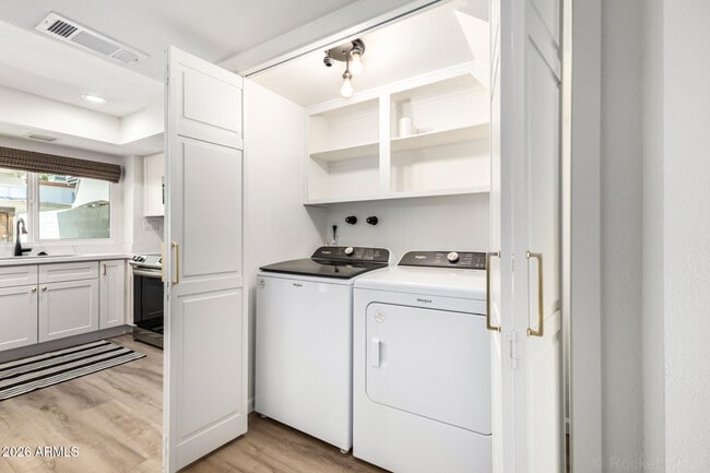 Building Photo - 7804 N 47th Ave