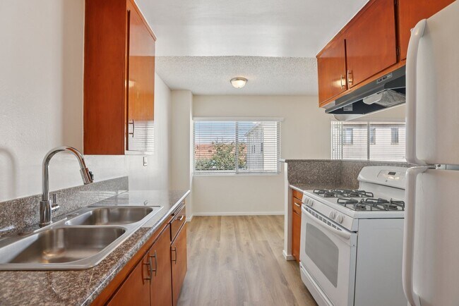 Interior Photo - Stylish West Adams Rentals – Light-Filled, Secure & Steps from USC