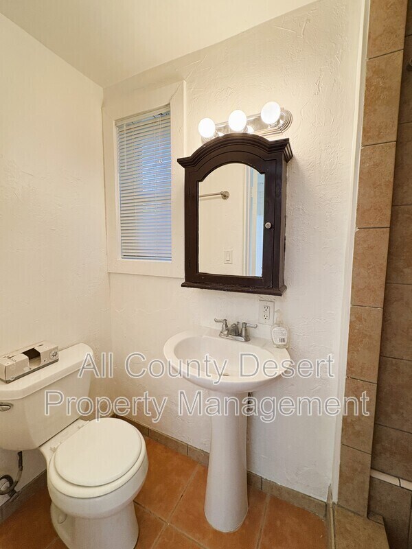 Building Photo - 44651 San Pascual Ave