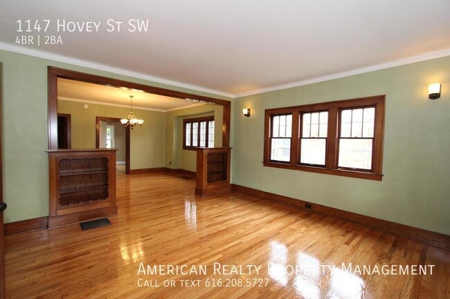 Building Photo - 1147 Hovey St SW