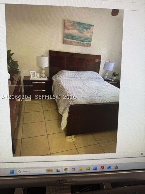 Building Photo - 6530 Lake Patricia Dr