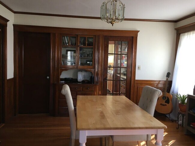 Building Photo - 343 Washington St