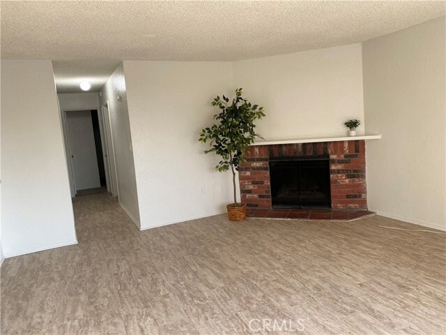 Building Photo - 338 E Meats Ave