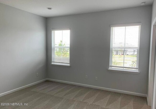 Building Photo - 46 Fieldfare Ln