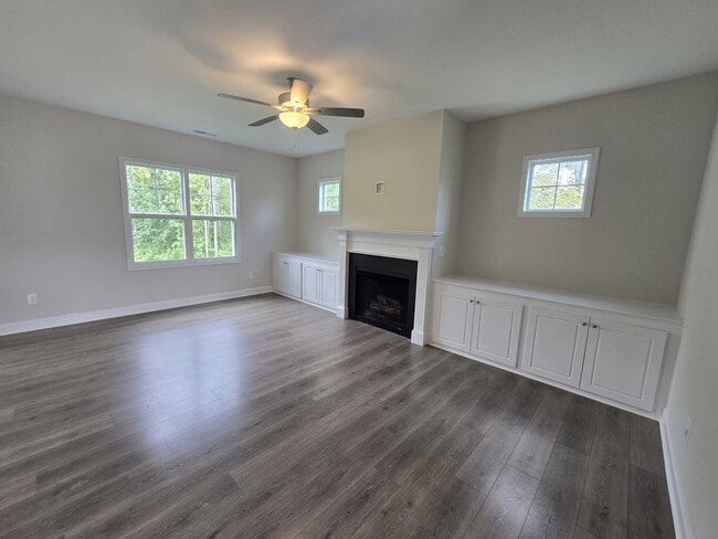 Building Photo - 463 Jackson Pond Dr