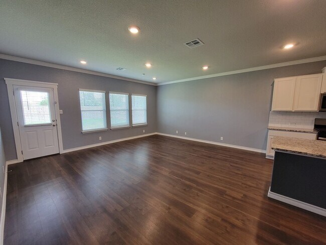 Building Photo - Brookstone Creek Beauty – 4 Bedrooms, 3 Bathrooms, and Smart Features Throughout