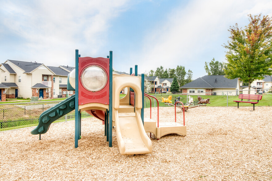 Building Photo - Ashton Ridge Apartments