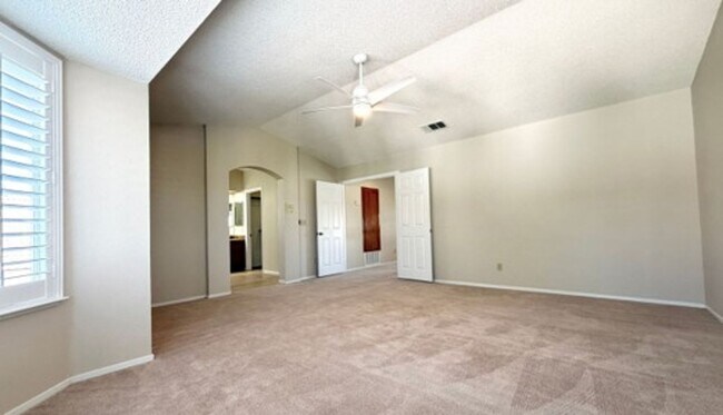 Building Photo - FABULOUSLY CLEAN AND CHARMING HOME IN THE LAKES COMMUNITY OF SOUTHWEST LAS VEGAS