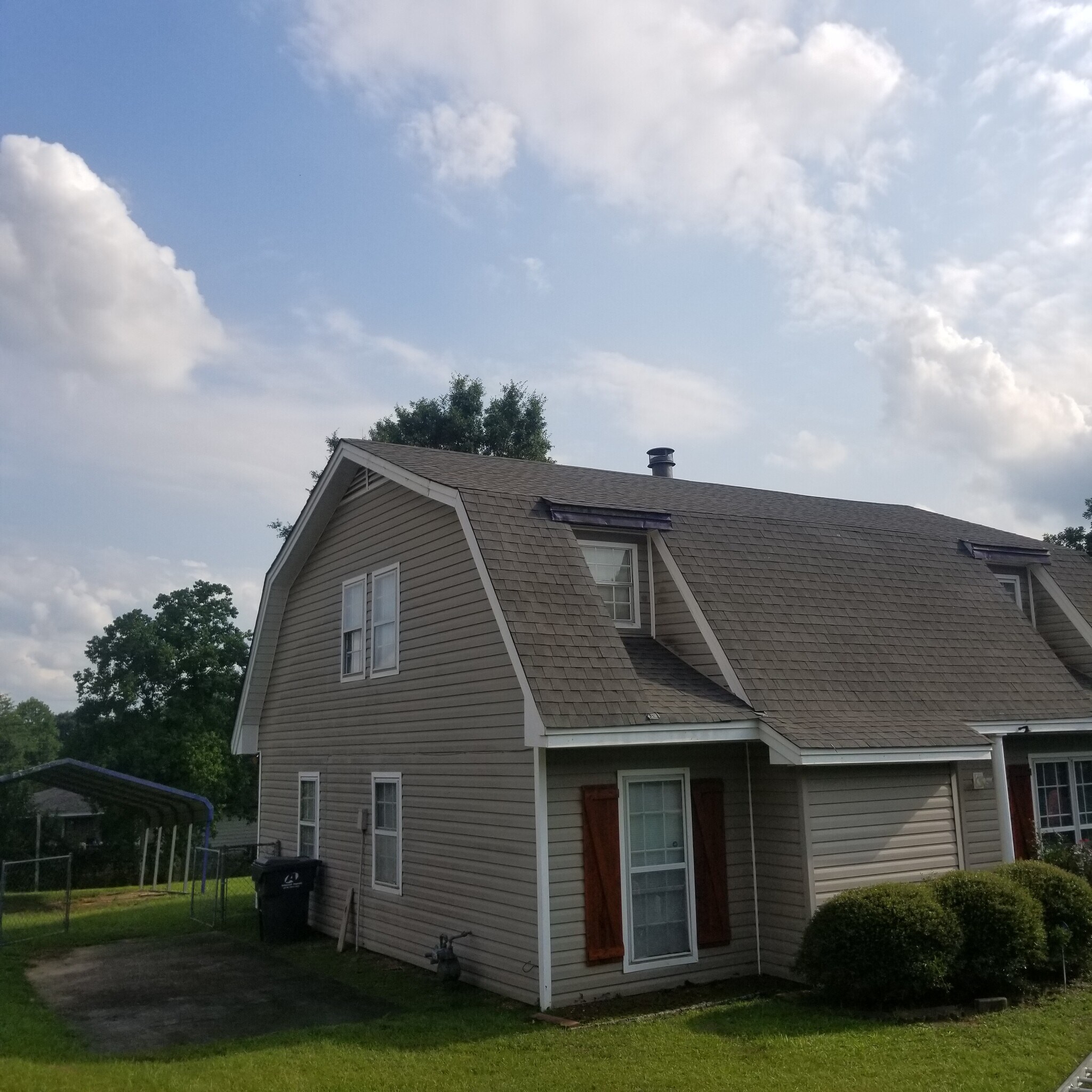 Building Photo - 109 Gray Dr