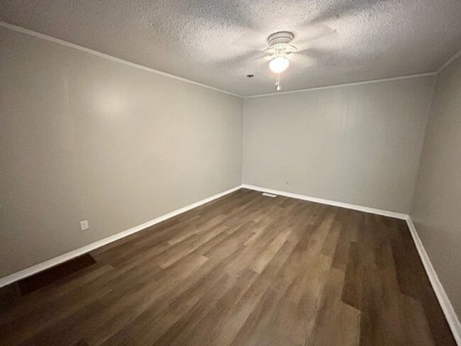 Building Photo - Lake Catoma Apartments