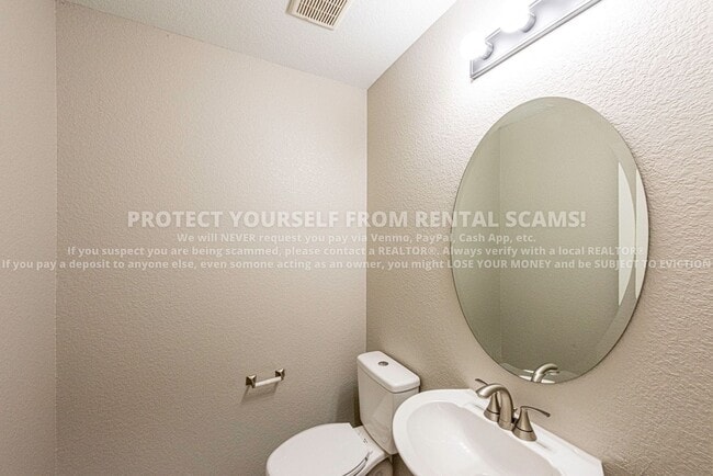 Building Photo - 758 W Breeze Cv