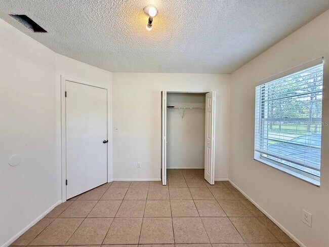Building Photo - 3107 W Marcum St